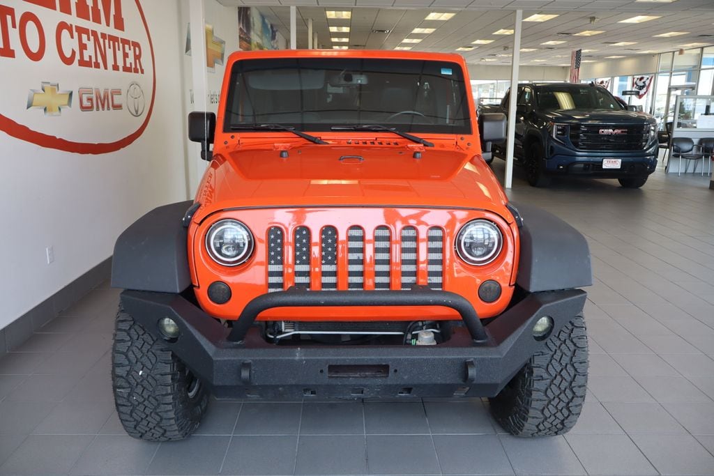 Used 2015 Jeep Wrangler Unlimited Sahara SUV
