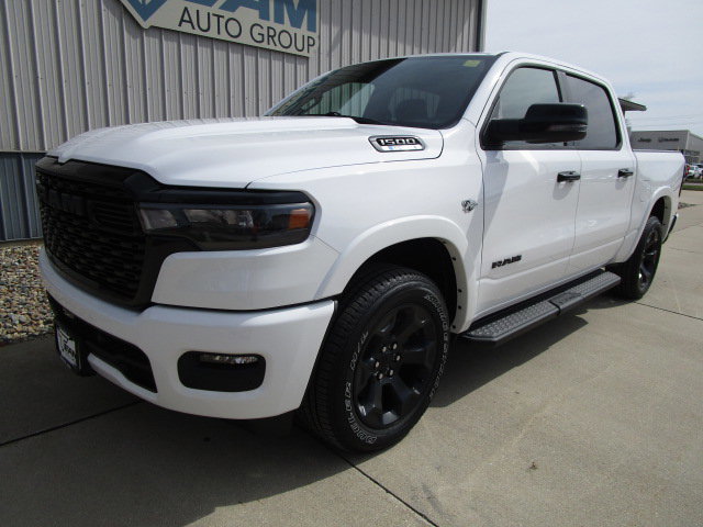 2026 Ram 1500 BIG HORN CREW CAB 4X4 5'7 BOX Pickup