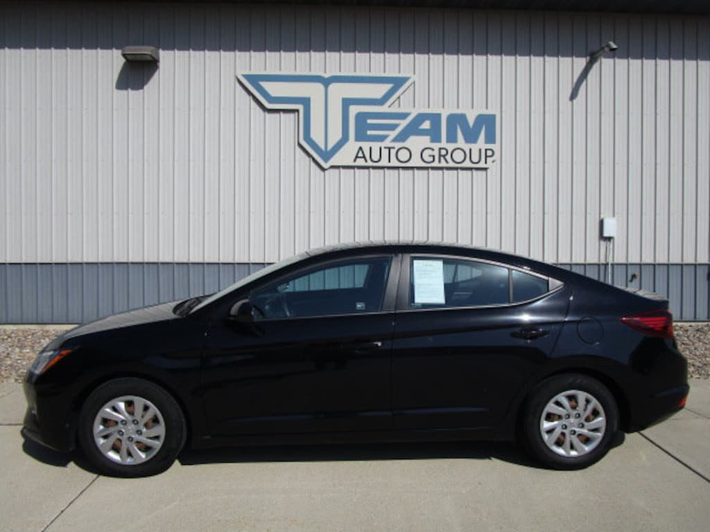 Used 2019 Hyundai Elantra SE SE Manual