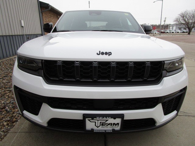 2026 Jeep Grand Cherokee Limited - Photo 2