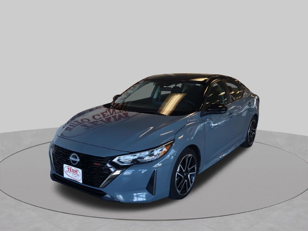 Used 2025 Nissan Sentra SR Car
