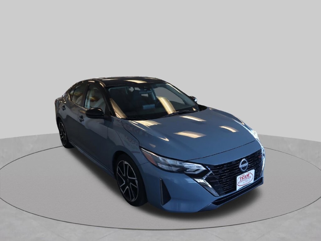 Used 2025 Nissan Sentra SR Car