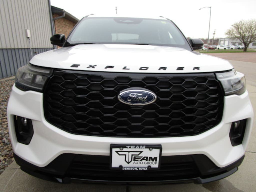 Used 2025 Ford Explorer ST-Line SUV