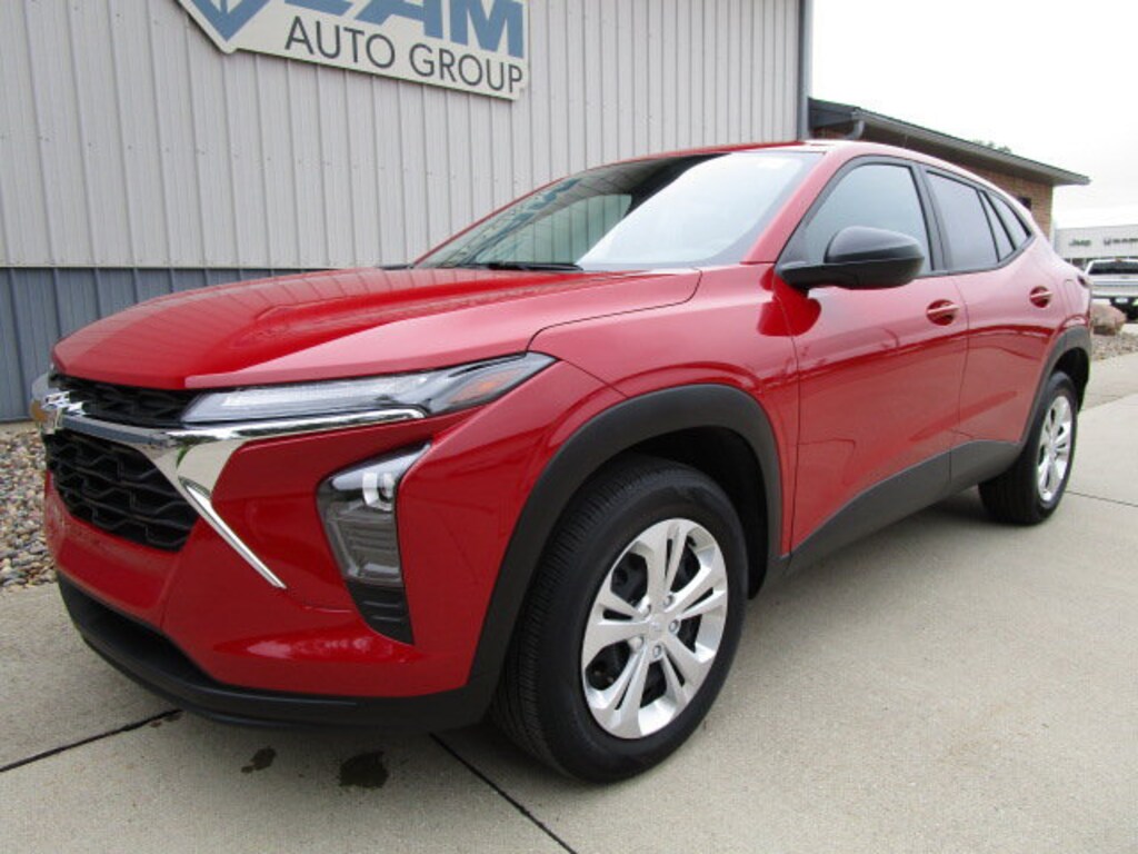 Used 2026 Chevrolet Trax LS SUV