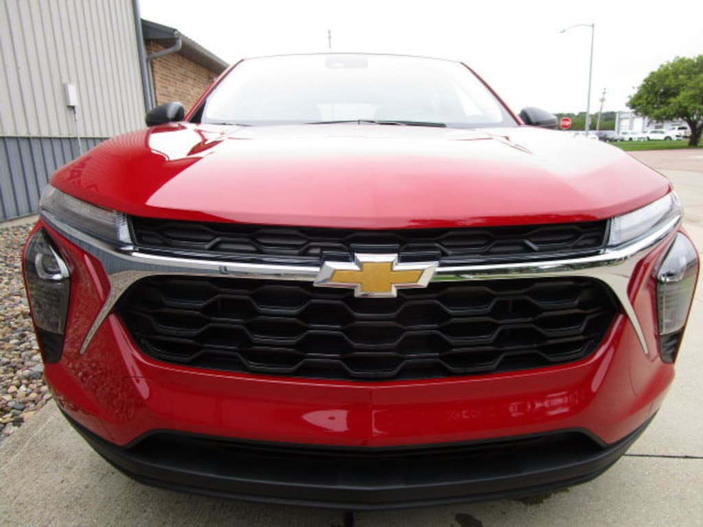 Used 2026 Chevrolet Trax LS SUV