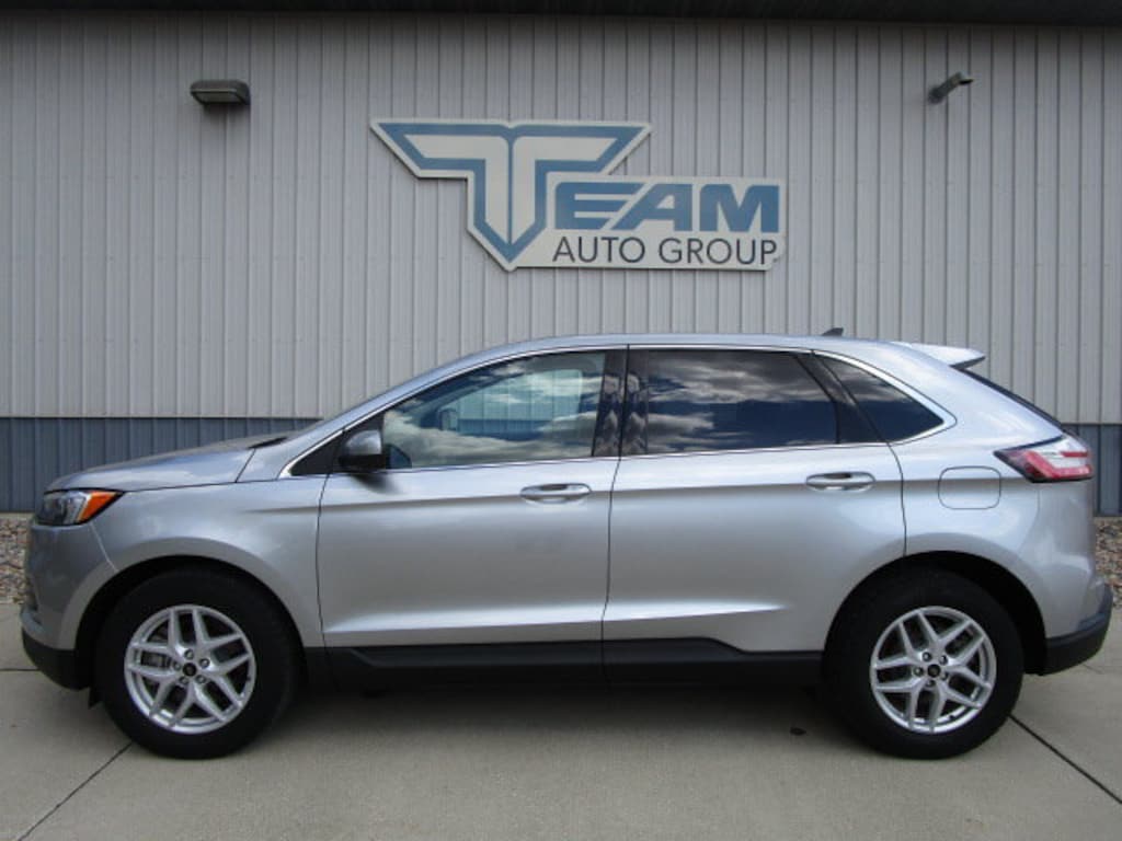 Used 2024 Ford Edge SUV