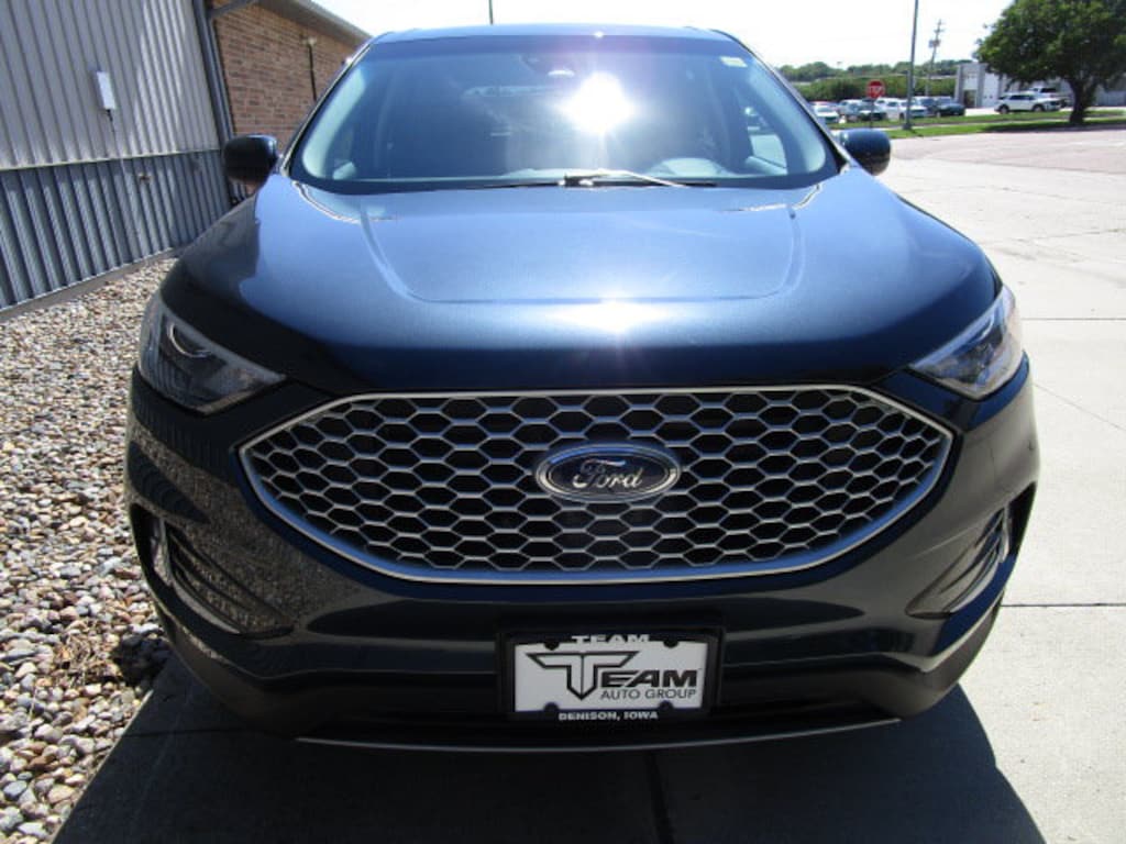 Used 2024 Ford Edge SUV