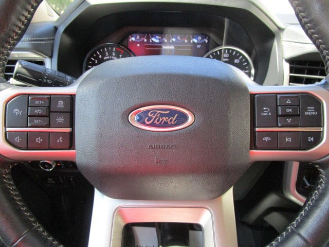 2022 Ford Expedition XLT - Photo 16