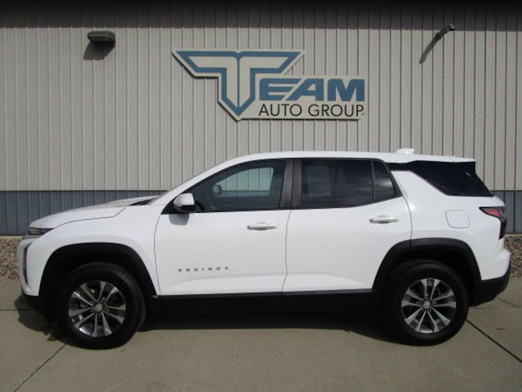 Used 2026 Chevrolet Equinox LT SUV