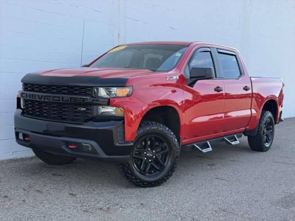 Used 2019 Chevrolet Silverado 1500 Custom Trail Boss Truck Crew Cab