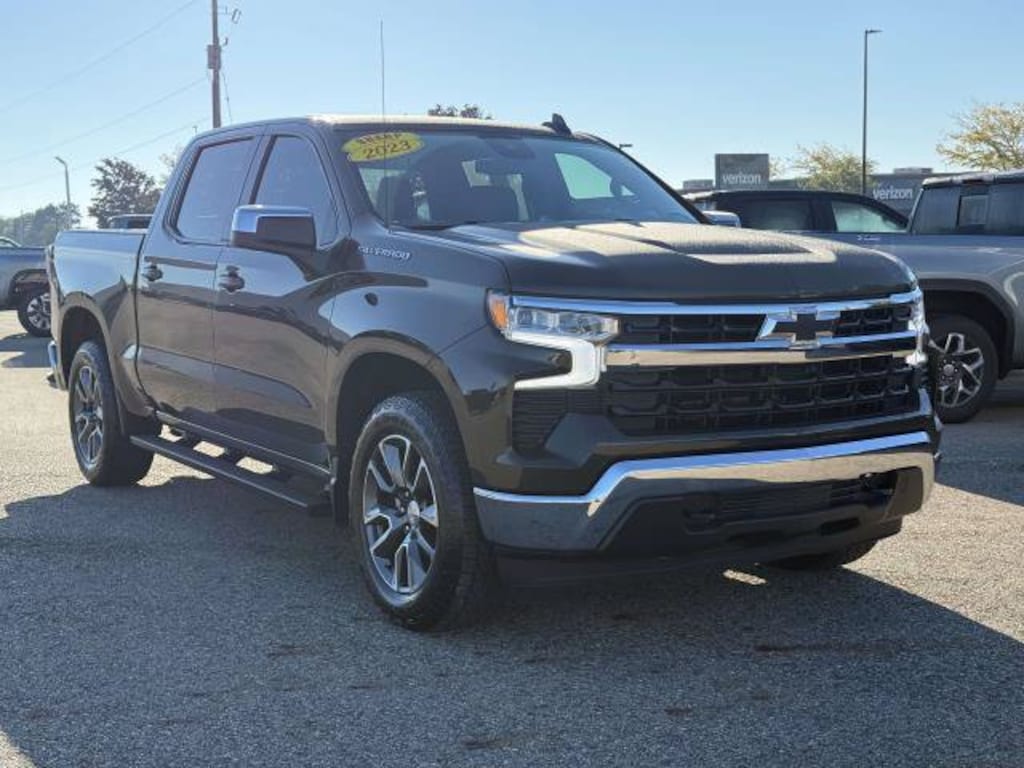 Used 2023 Chevrolet Silverado 1500 LT Truck Crew Cab