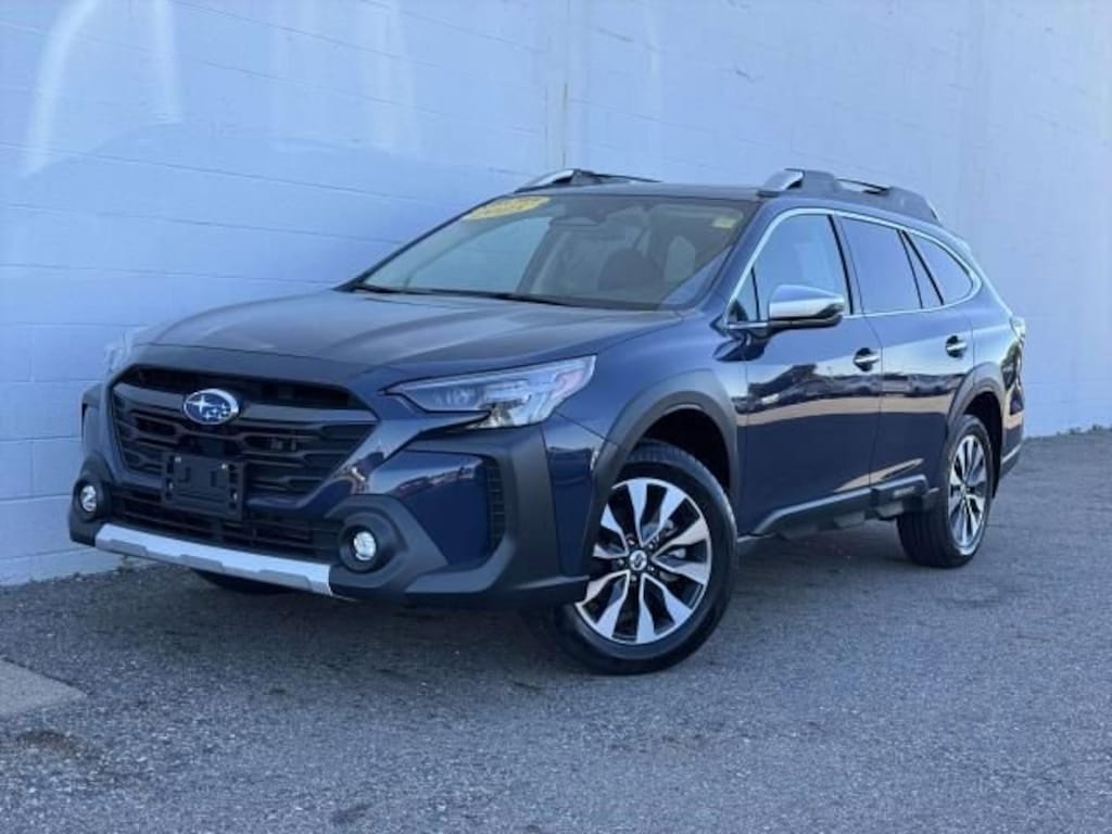 Used 2025 Subaru Outback Touring XT SUV
