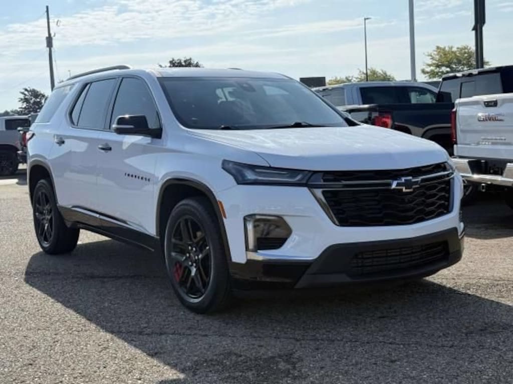 Used 2023 Chevrolet Traverse Premier SUV