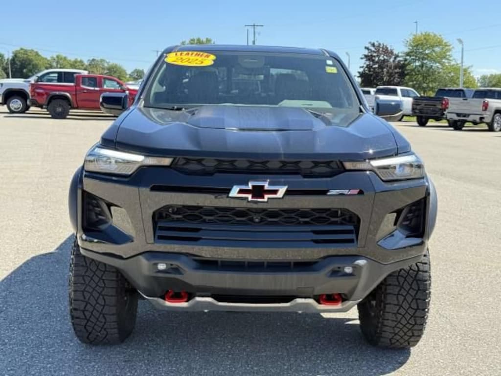 Used 2025 Chevrolet Colorado ZR2 Truck Crew Cab