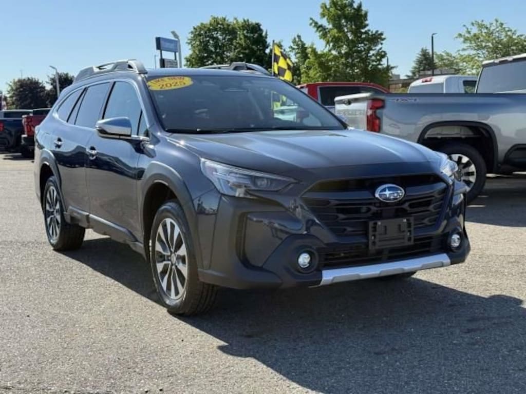 Used 2025 Subaru Outback Touring XT SUV