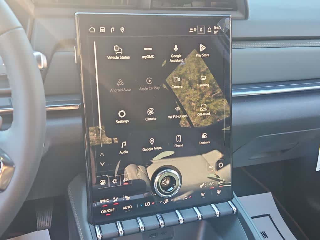2027 GMC Terrain AT4 - Photo 13
