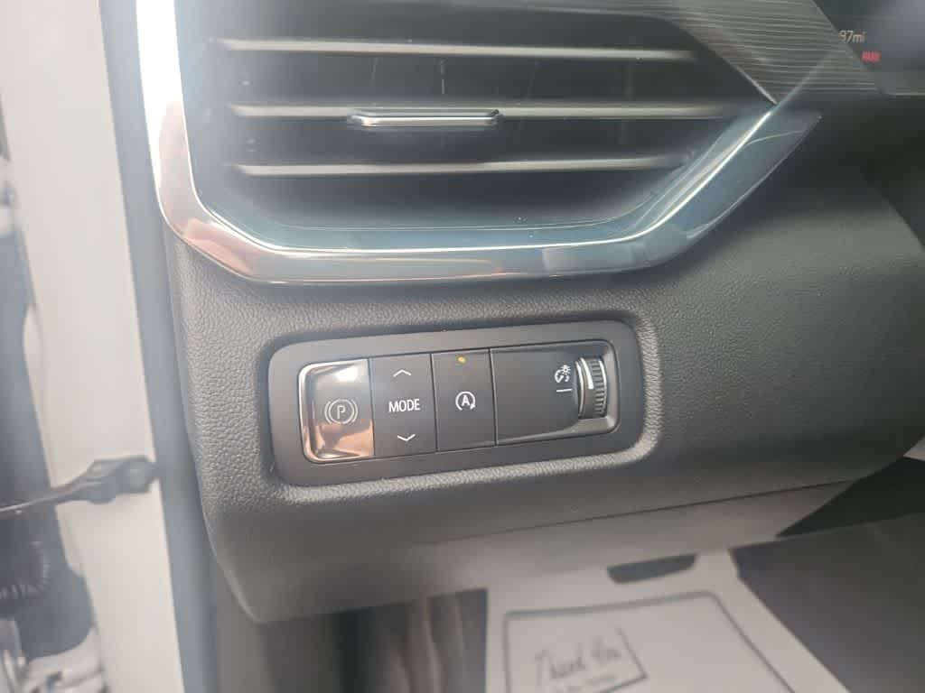 2026 GMC Acadia Elevation - Photo 11