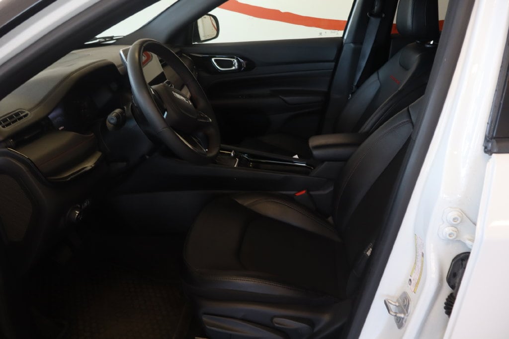 2025 Jeep Compass Trailhawk - Photo 10