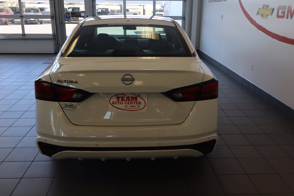 2025 Nissan Altima SV - Photo 6