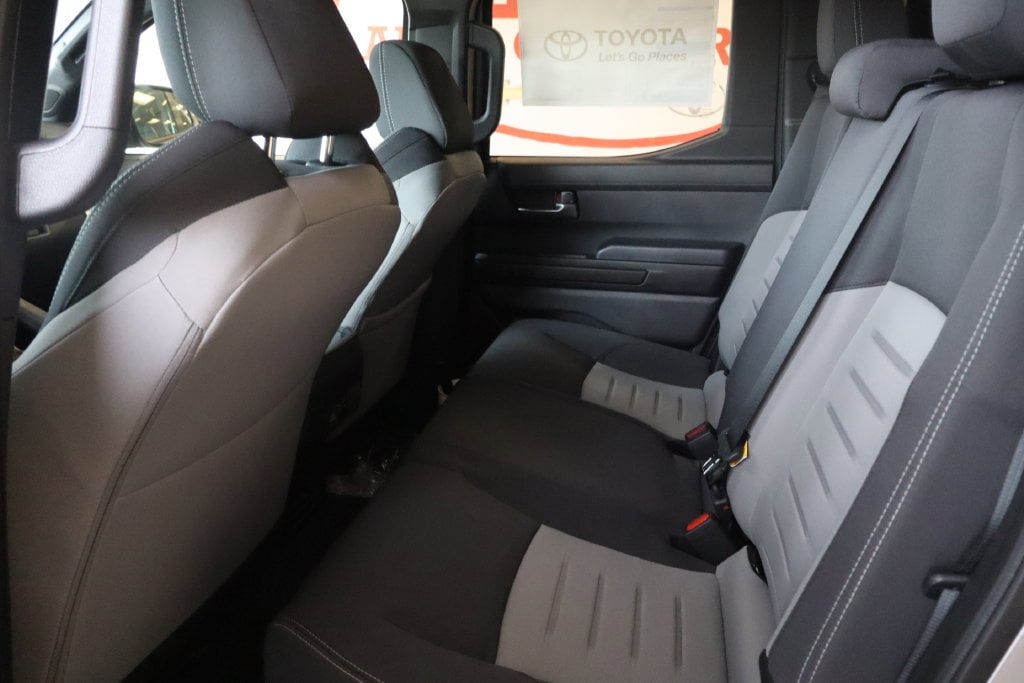 2026 Toyota Tacoma TRD Off Road - Photo 8