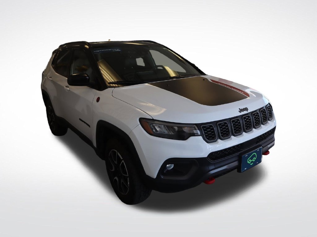 Used 2025 Jeep Compass Trailhawk SUV