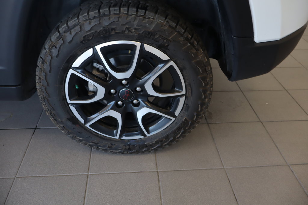 2025 Jeep Compass Trailhawk - Photo 8