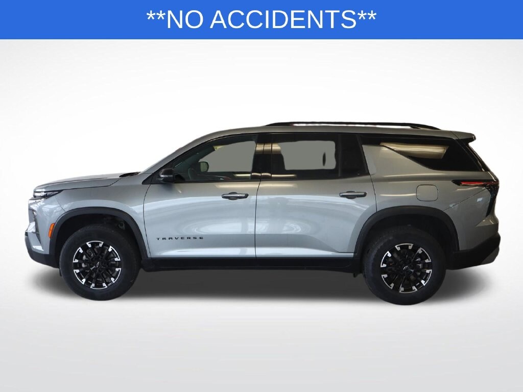 Used 2025 Chevrolet Traverse Z71 SUV