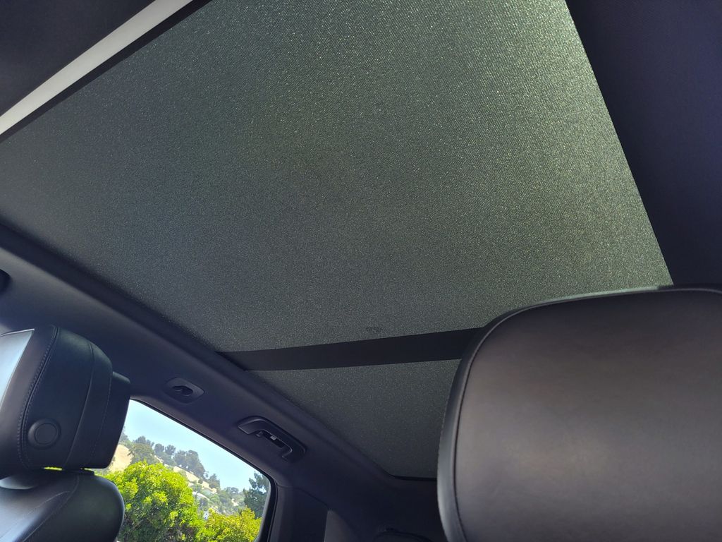 2022 Porsche Cayenne Base - Photo 19