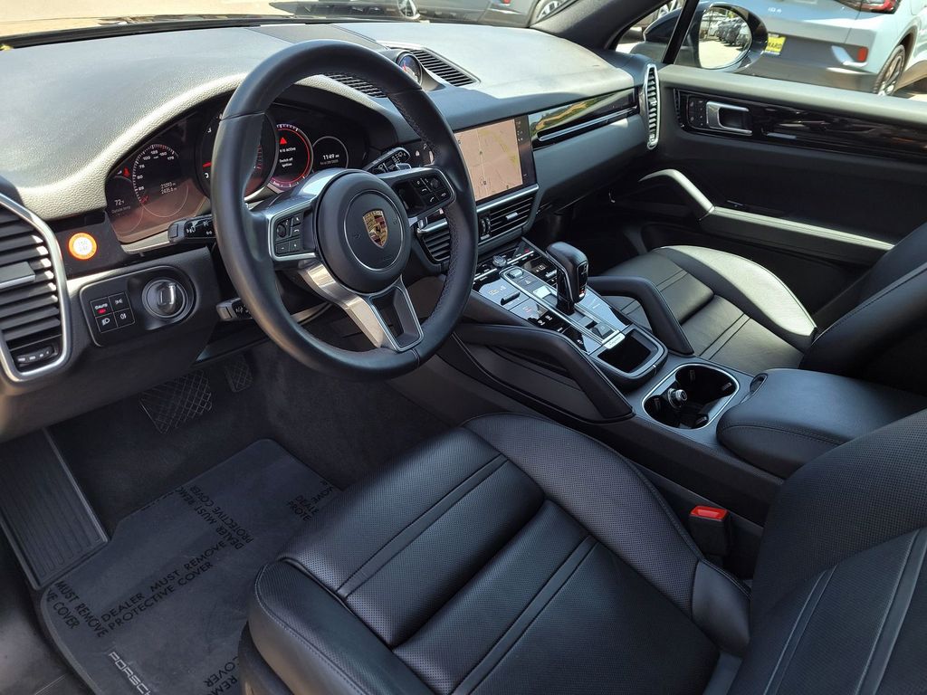 2022 Porsche Cayenne Base - Photo 9