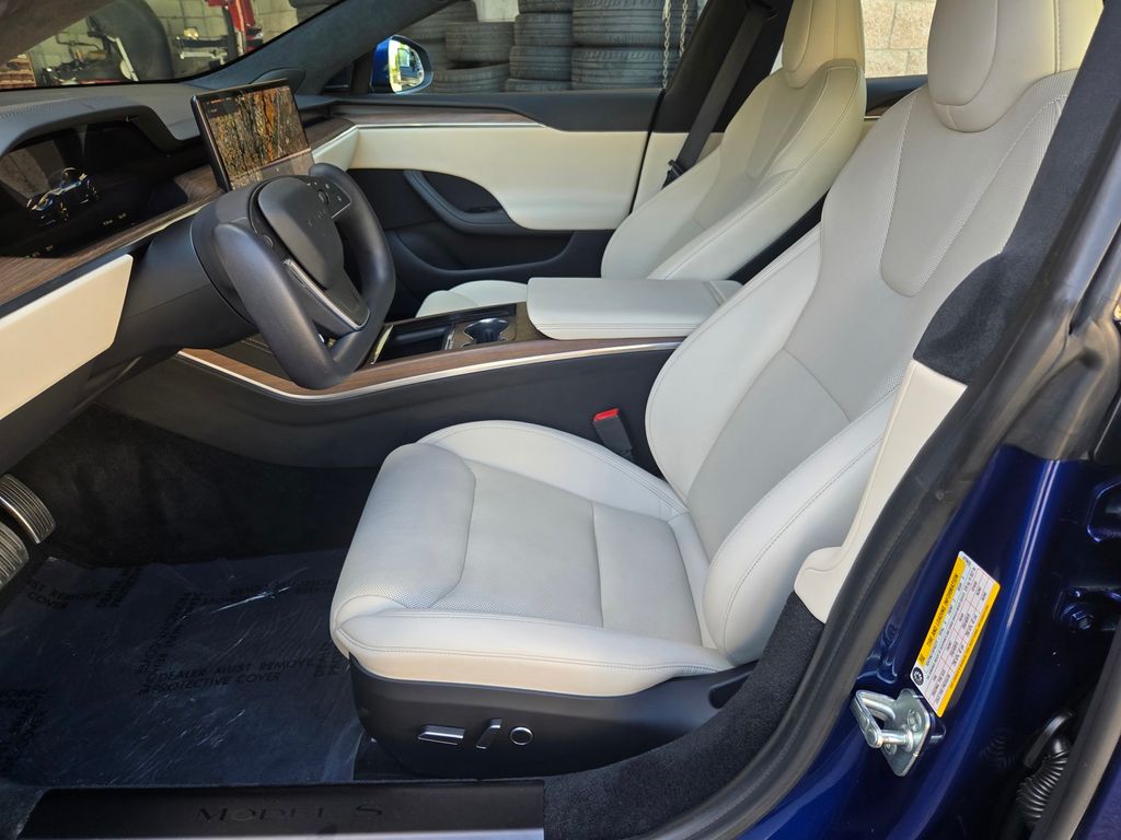 Photo 17