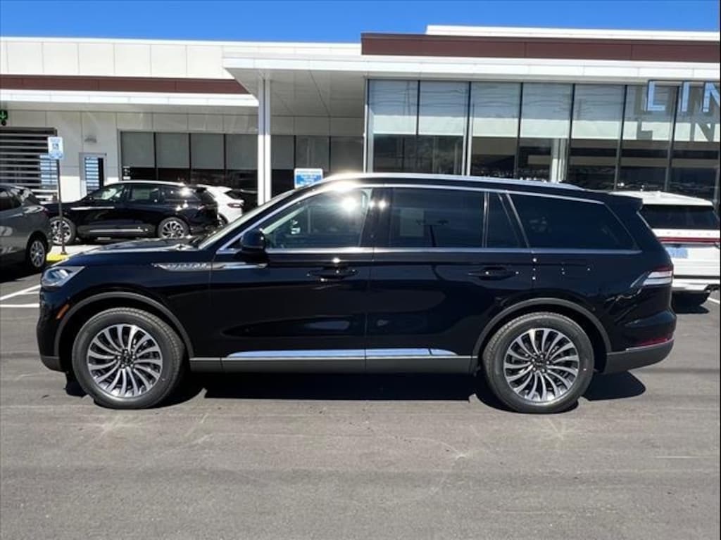 Used 2024 Lincoln Aviator Premiere SUV