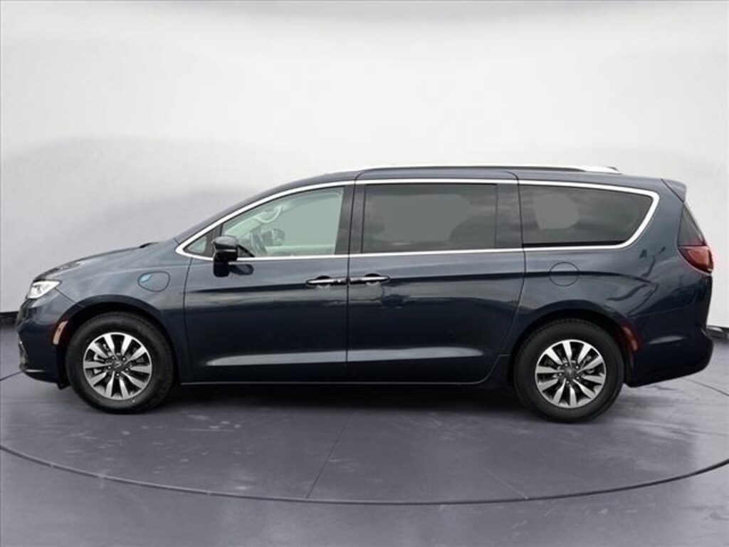 Used 2021 Chrysler Pacifica Hybrid Touring L Van Passenger Van