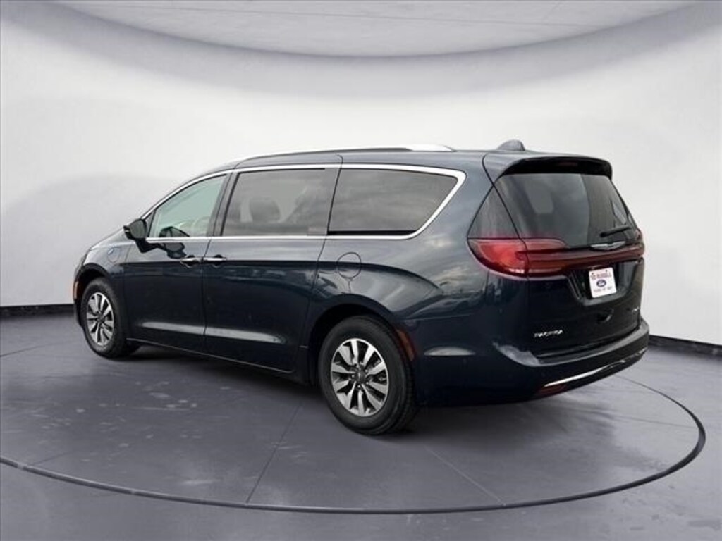 Used 2021 Chrysler Pacifica Hybrid Touring L Van Passenger Van