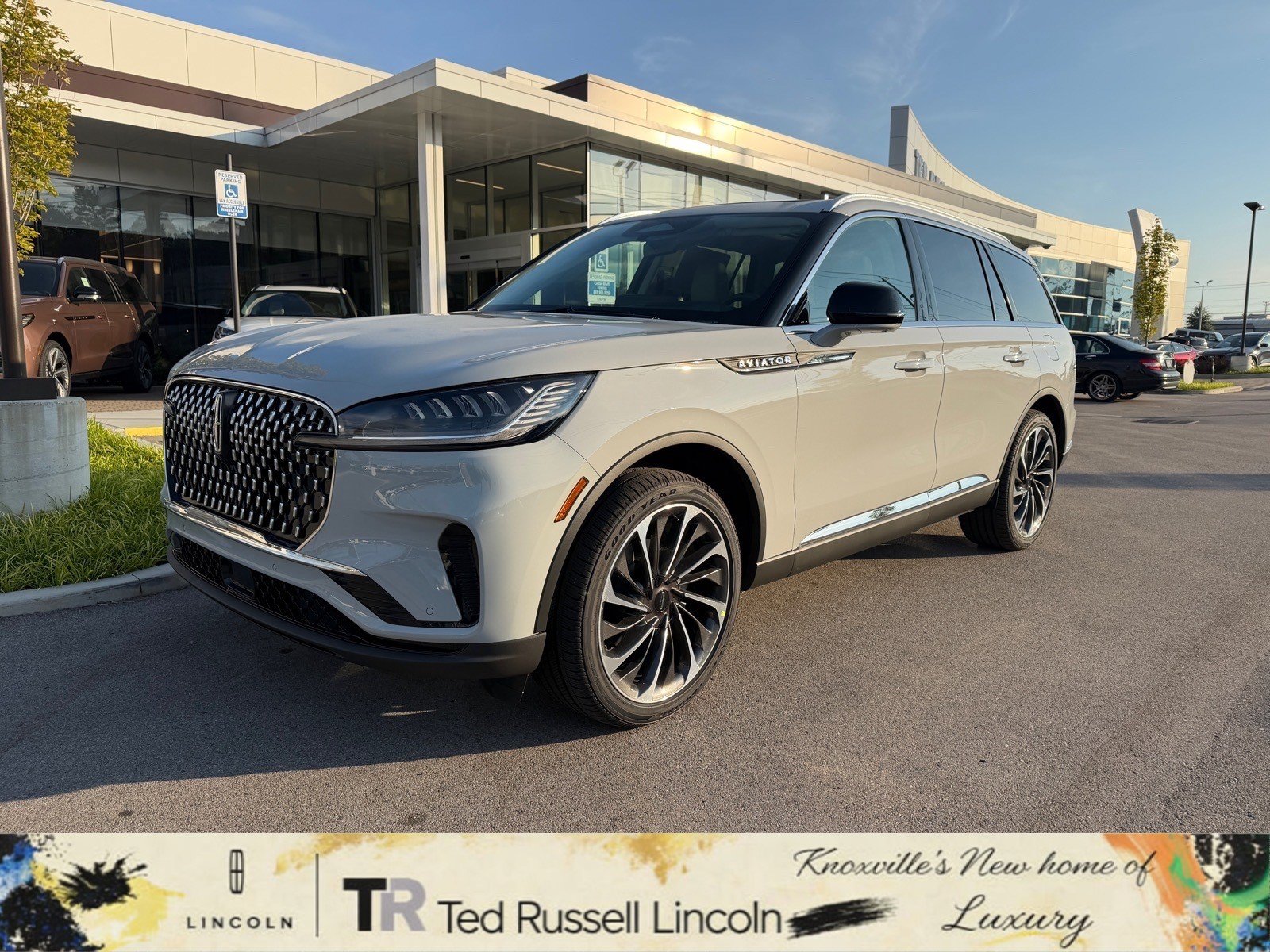 2027 Lincoln Aviator