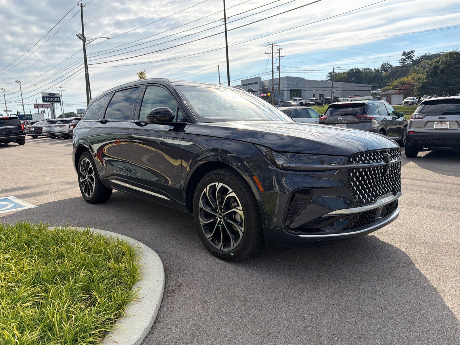 Certified 2024 Lincoln Nautilus Reserve SUV