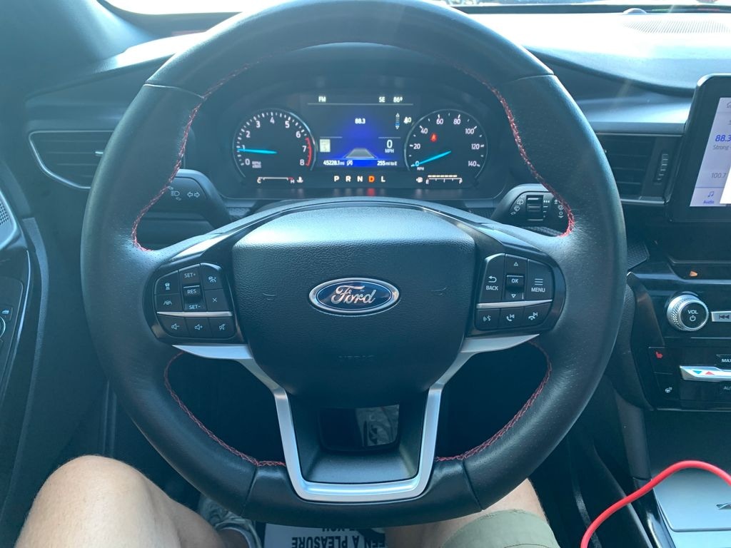 Used 2024 Ford Explorer ST-Line SUV