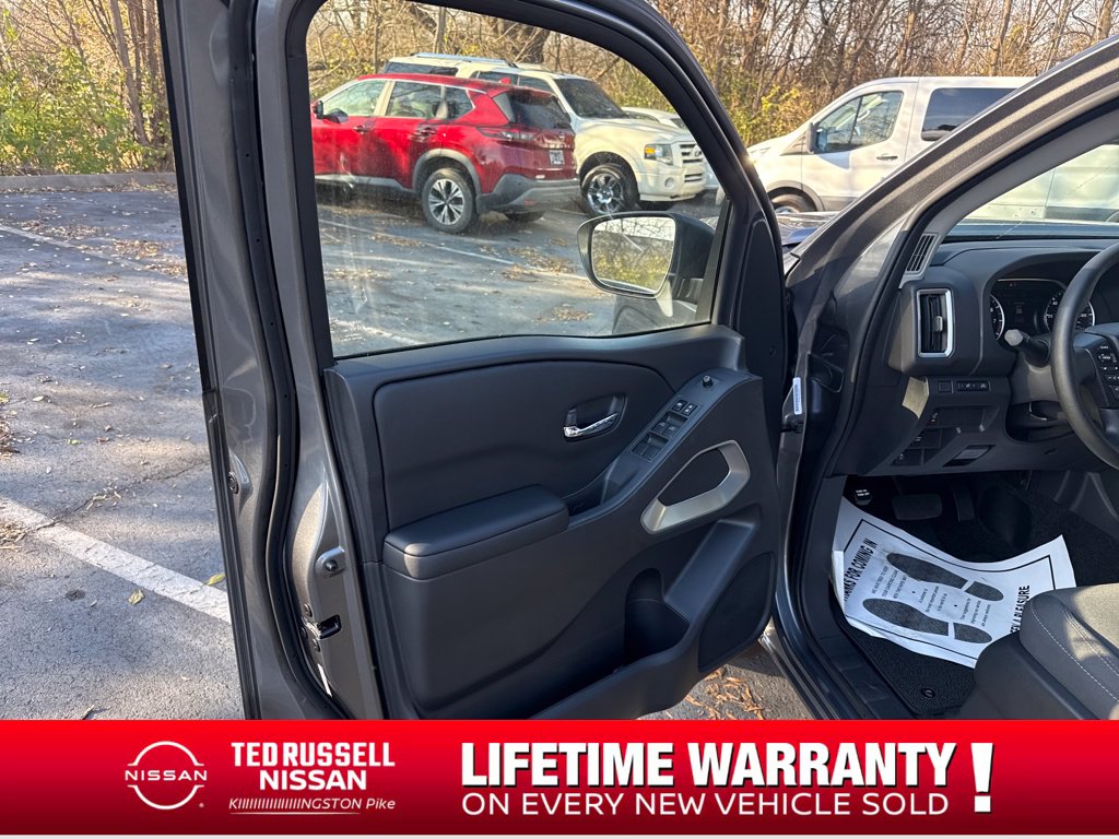 2026 Nissan Frontier SV - Photo 10