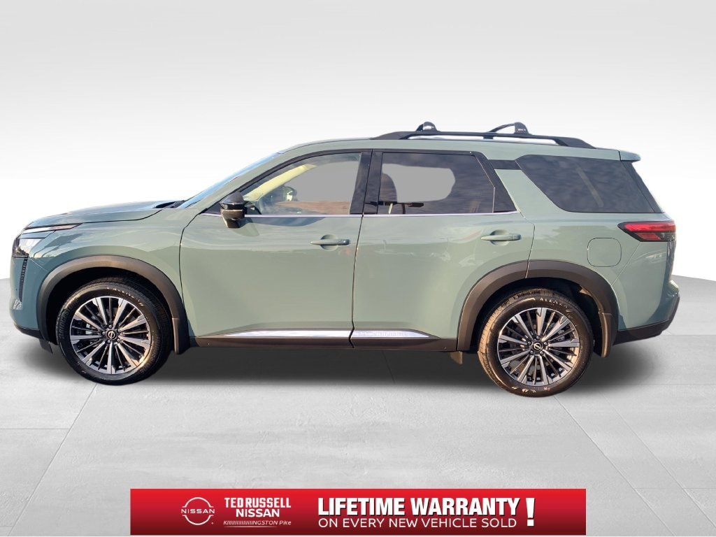 New 2026 Nissan Pathfinder Platinum SUV