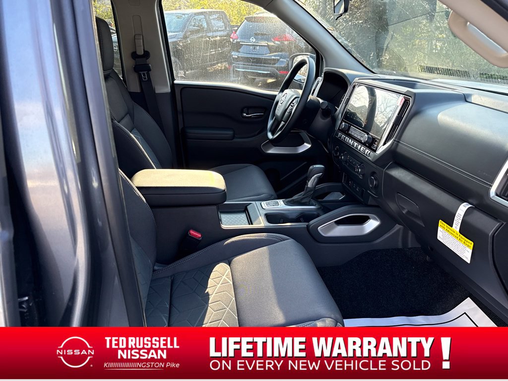 2026 Nissan Frontier SV - Photo 29