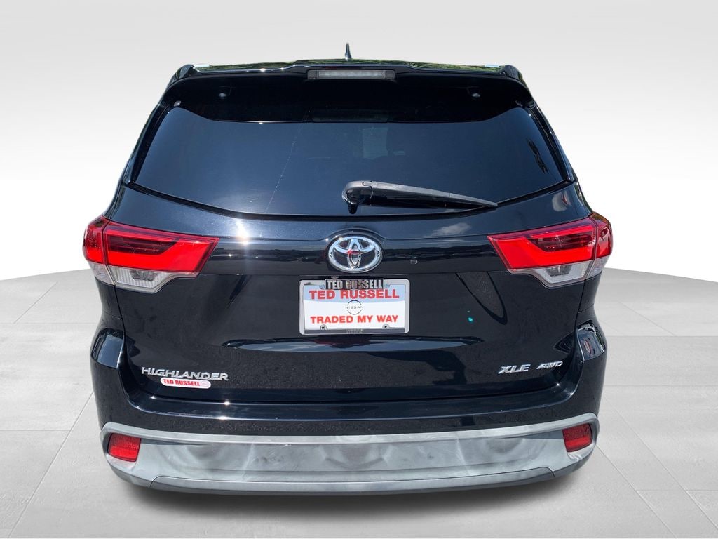 Used 2019 Toyota Highlander XLE SUV