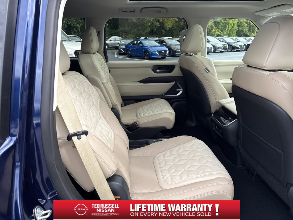 2026 Nissan Armada Platinum Reserve - Photo 17