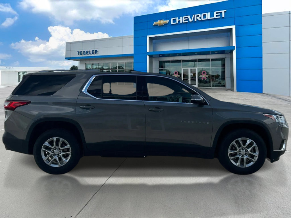 Used 2018 Chevrolet Traverse LT Cloth SUV