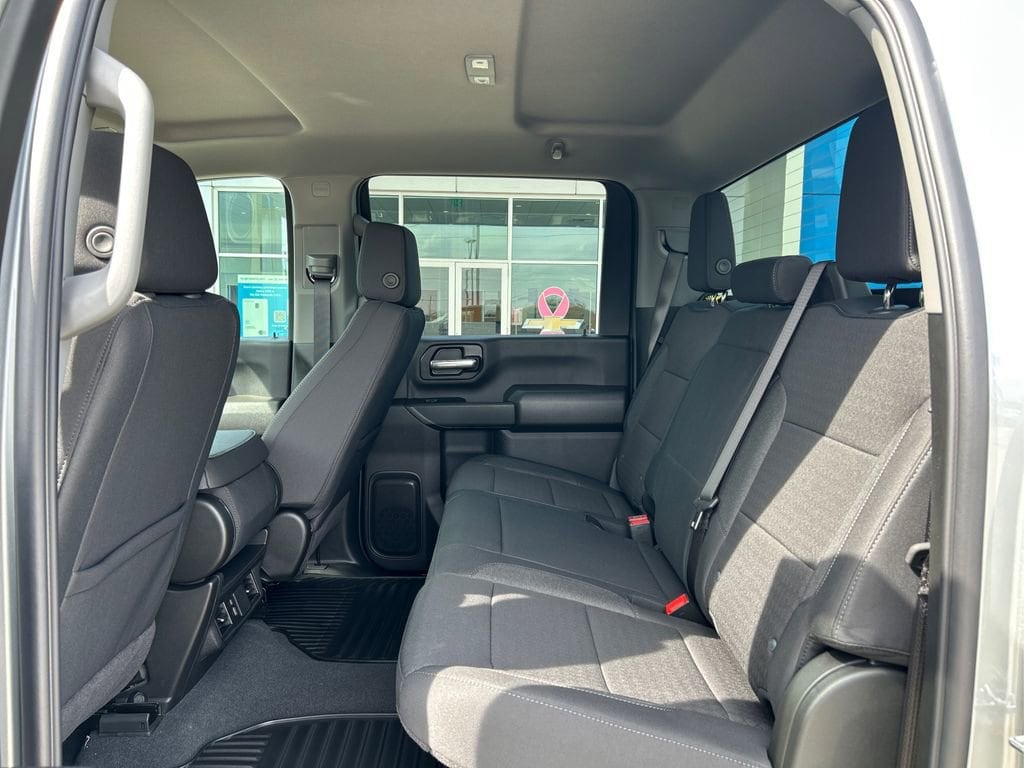 2026 Chevrolet Silverado 2500 HD Custom - Photo 10