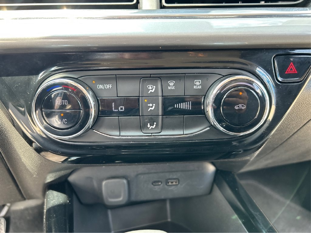 2024 Chevrolet Trax LT - Photo 25