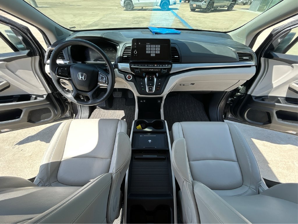 2025 Honda Odyssey EX-L - Photo 20