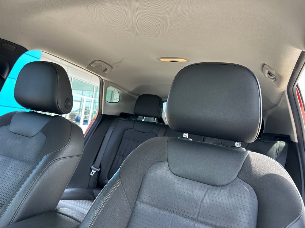 2024 Chevrolet Trax LT - Photo 18