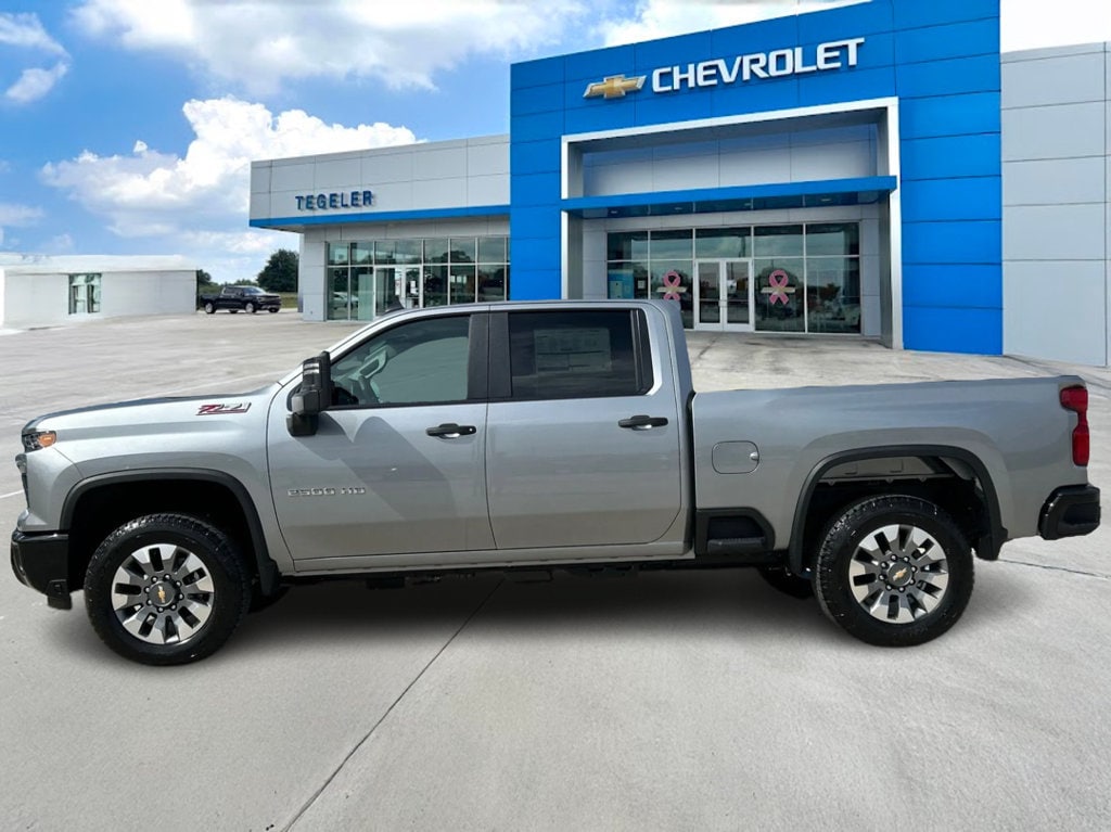 2026 Chevrolet Silverado 2500 HD Custom - Photo 8