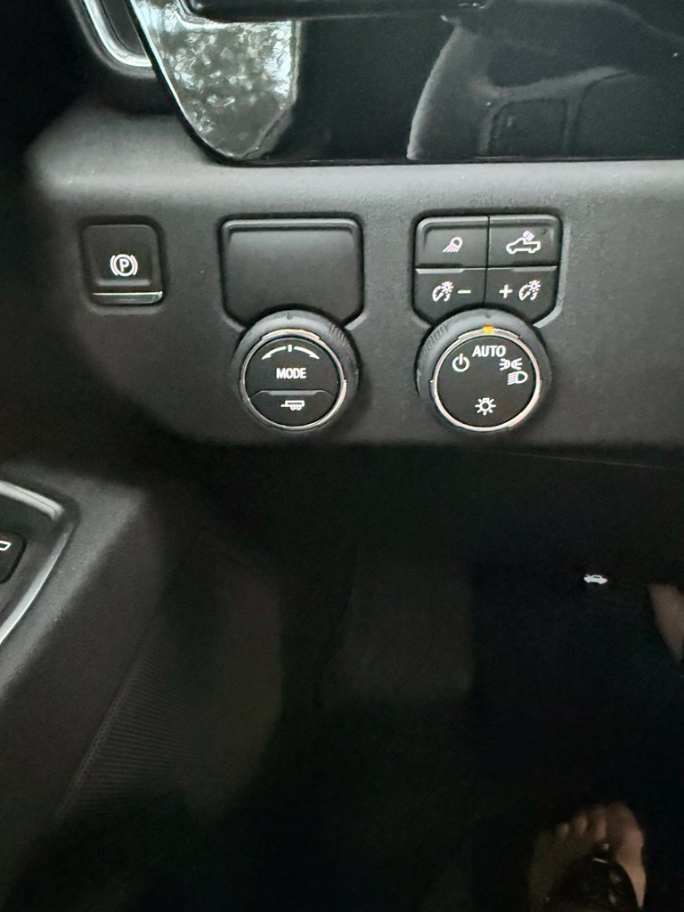 2026 Chevrolet Silverado 1500 LT - Photo 18