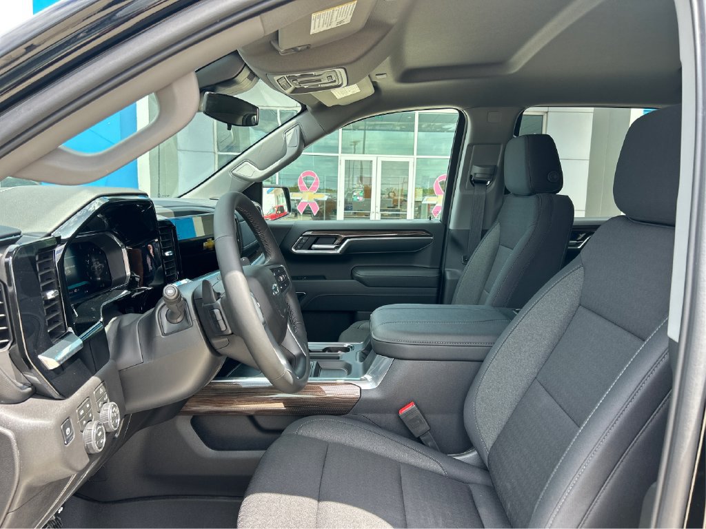 2026 Chevrolet Silverado 1500 LT Trail Boss - Photo 9