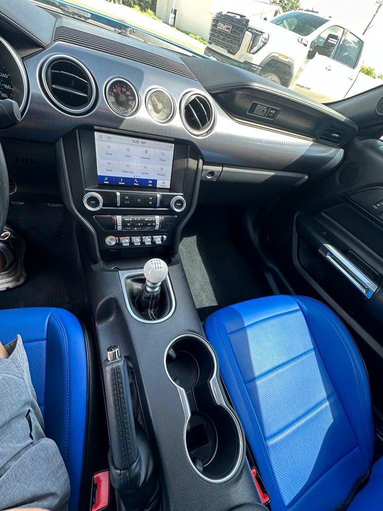 2022 Ford Mustang Mach 1 - Photo 11